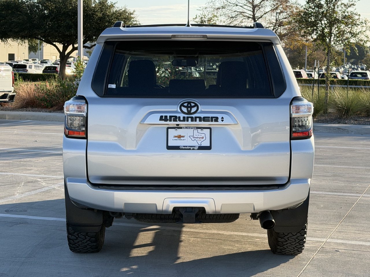 Used 2021 Toyota 4Runner SR5 Premium w/ Moonroof Package AWD/4WD image 5