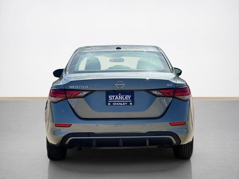 Used 2024 Nissan Sentra SV FWD image 7