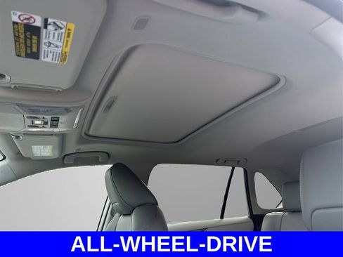 Used 2023 Toyota RAV4 XLE Premium image 24