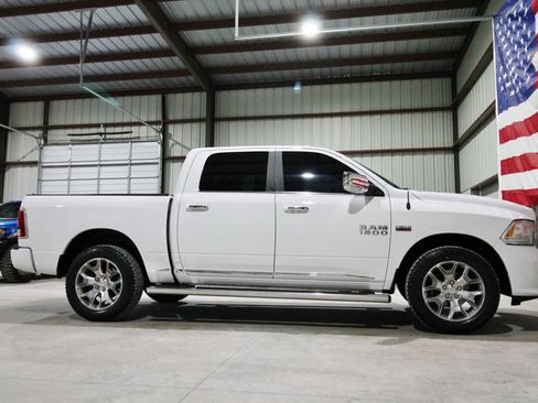 Used 2018 RAM 1500 Limited AWD/4WD image 13