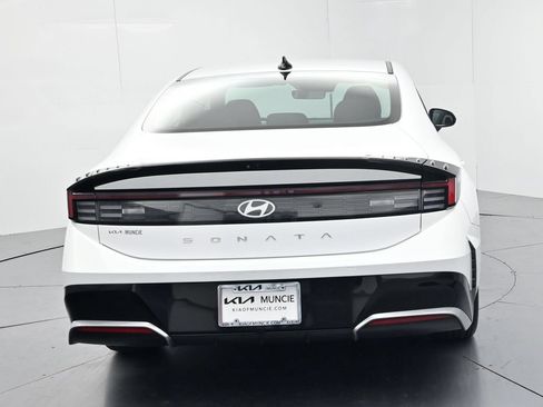 Used 2025 Hyundai Sonata SEL FWD image 7