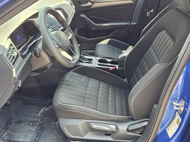Used 2022 Volkswagen Jetta Sport FWD image 11