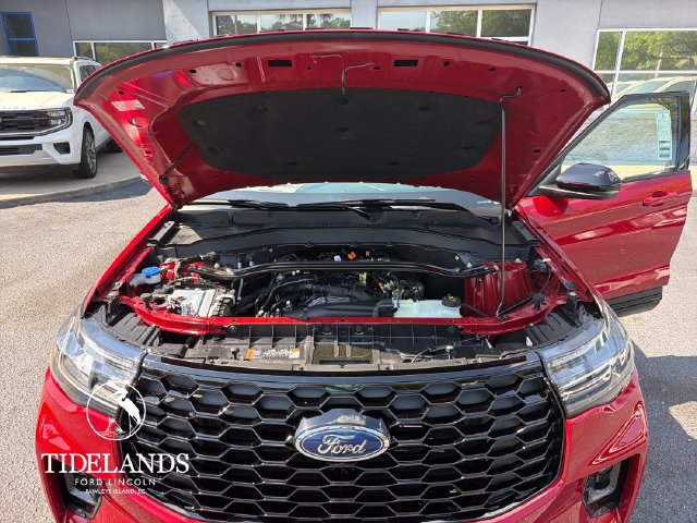 New 2026 Ford Explorer ST-Line w/ ST-Line Street Pack RWD image 25