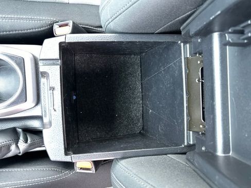 Used 2023 Toyota Tacoma TRD Off-Road image 27