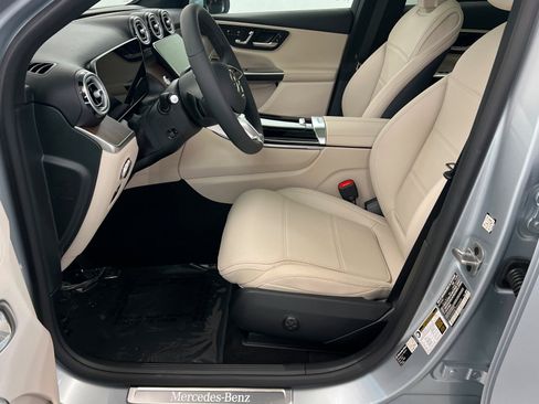 New 2026 Mercedes-Benz GLC 300 4MATIC image 17