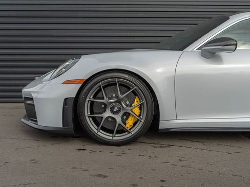 Certified 2026 Porsche 911 GT3 RWD image 11