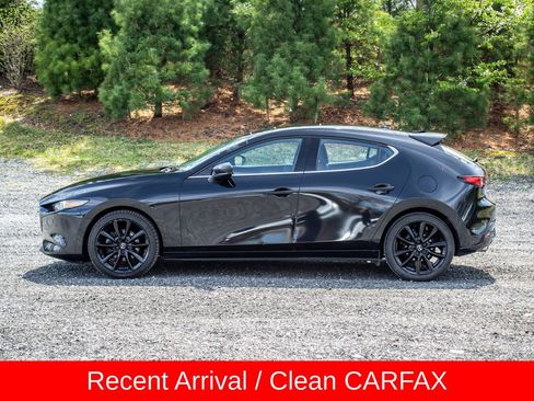 Used 2022 MAZDA MAZDA3 s image 4