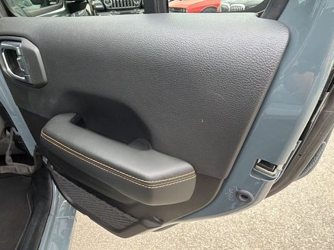 Used 2025 Jeep Wrangler Sahara w/ Safety Group image 20