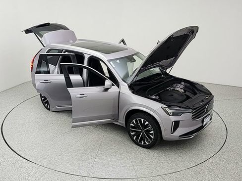 New 2026 Volvo XC90 T8 Plus w/ Protection Package AWD/4WD image 39