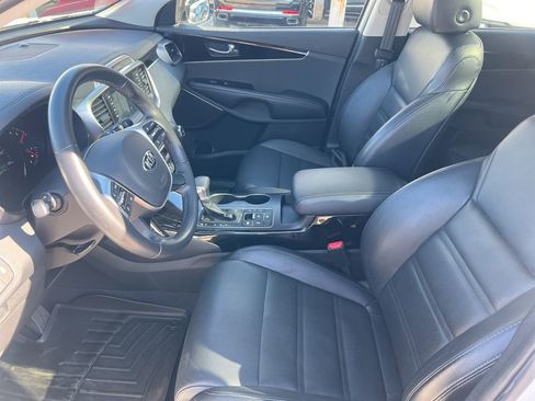 Certified 2020 Kia Sorento SX image 4