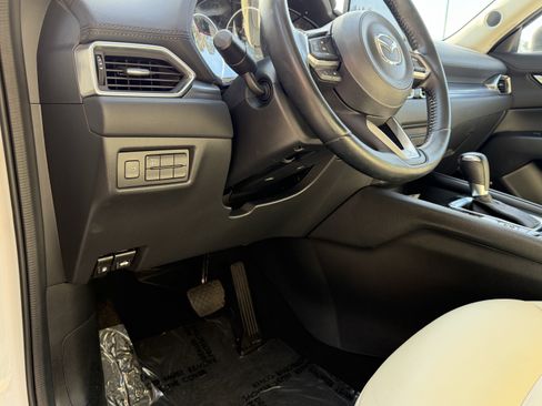 Used 2017 MAZDA CX-5 Touring w/ Preferred Equipment Package image 15