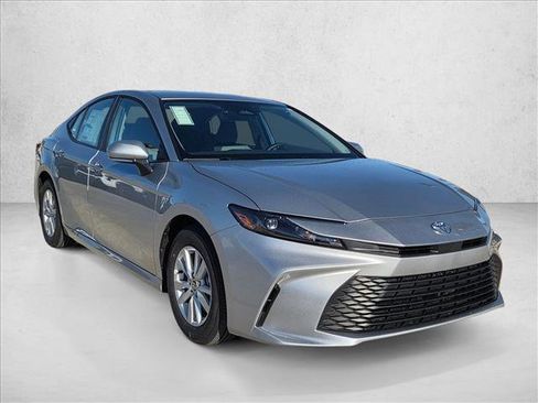 New 2026 Toyota Camry LE image 7