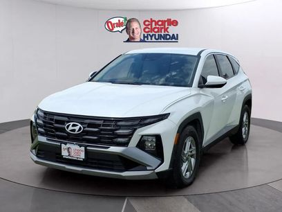 Used 2025 Hyundai Tucson SE