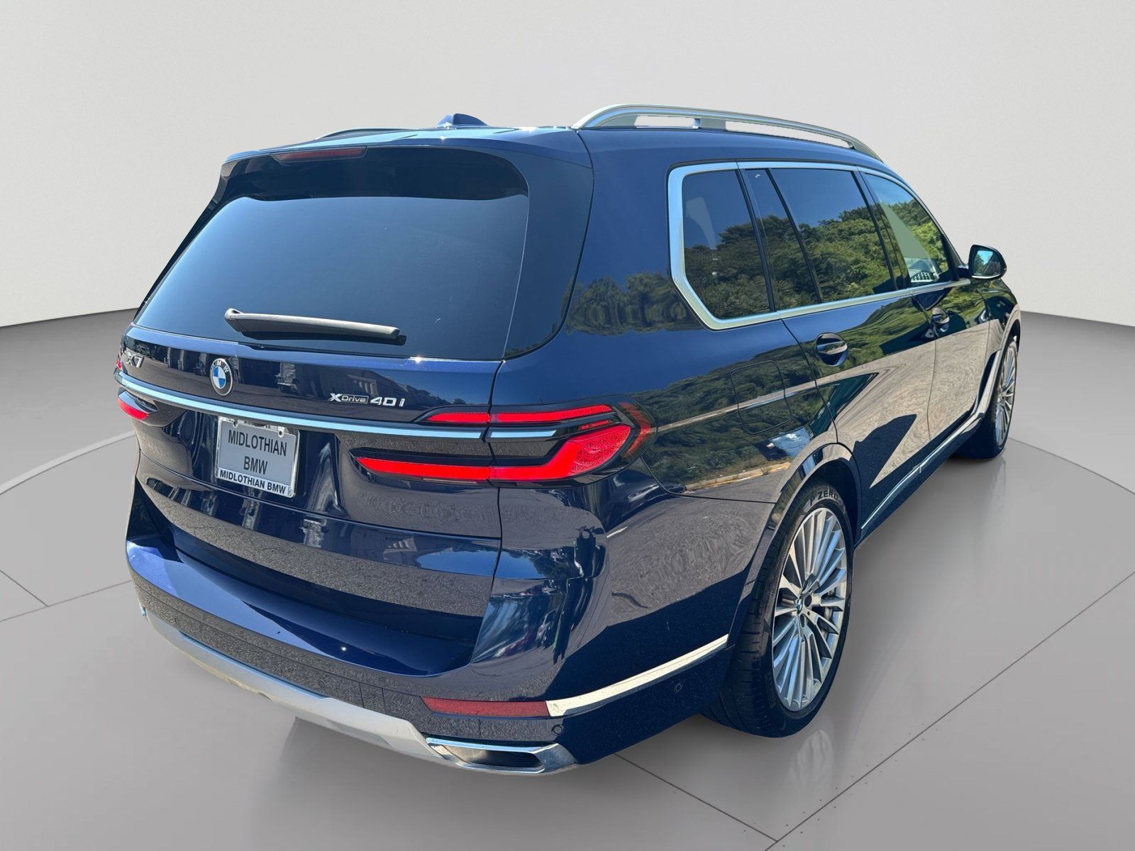 Used 2025 BMW X7 xDrive40i w/ Executive Package AWD/4WD image 31