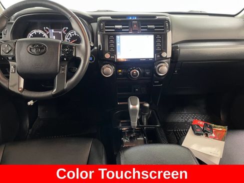 Used 2022 Toyota 4Runner TRD Off-Road Premium w/ Moonroof Package AWD/4WD image 2