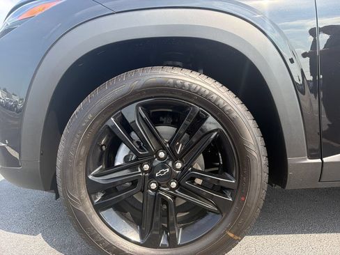 New 2026 Chevrolet Trax ACTIV w/ Driver Confidence Package FWD image 10