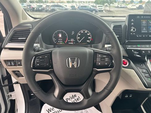 Used 2026 Honda Odyssey EX-L image 14