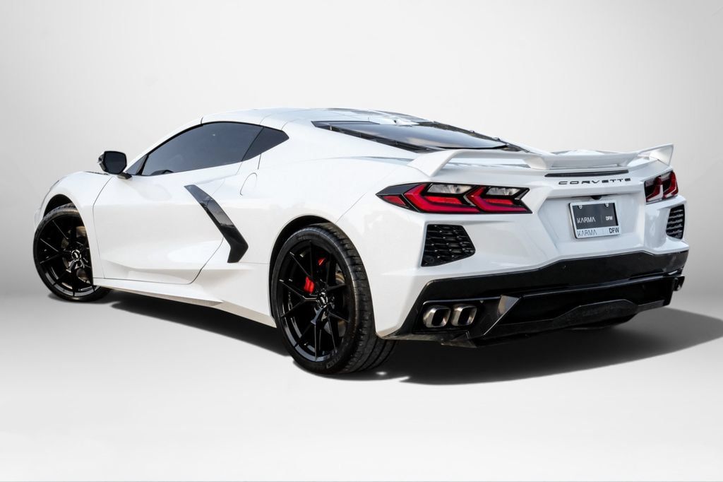 Used 2020 Chevrolet Corvette Stingray Preferred Cpe w/ 2LT Preferred Equipment Group RWD image 7