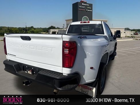Used 2025 Chevrolet Silverado 3500 W/T AWD/4WD image 12