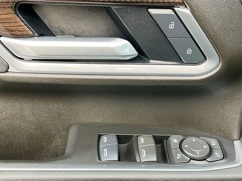 Used 2025 Chevrolet Silverado 3500 LT w/ All Star Edition image 18