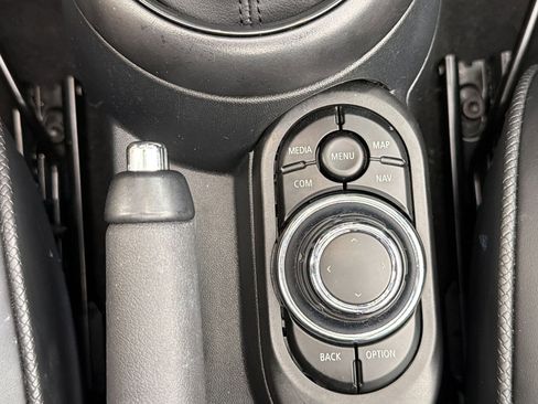 Certified 2024 MINI Cooper S w/ Seaside Edition image 30