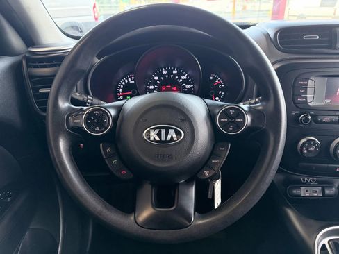 Used 2014 Kia Soul + w/ UVO w/Eservices Package image 15