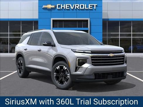 New 2027 Chevrolet Traverse LT w/ Sun and Wheel Package FWD image 8