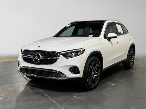 Certified 2026 Mercedes-Benz GLC 300 4MATIC image 7