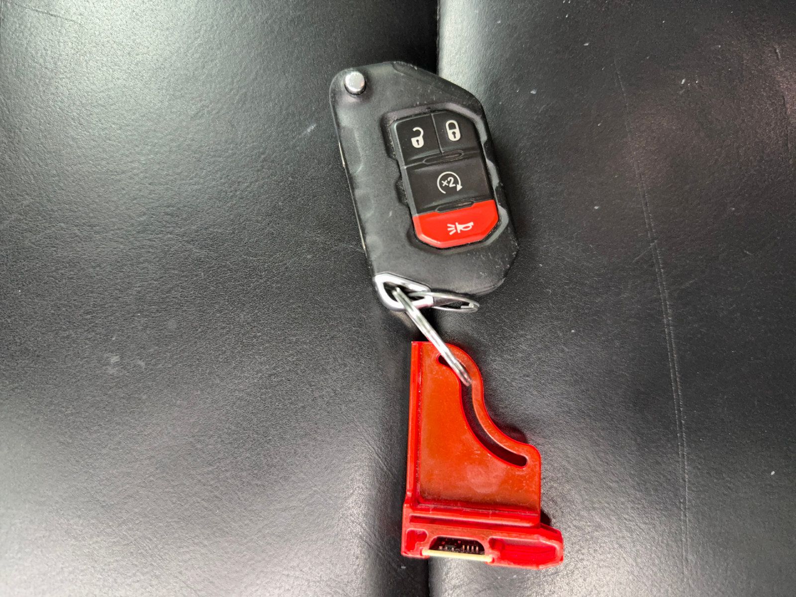 Used 2018 Jeep Wrangler Unlimited Sahara AWD/4WD image 53