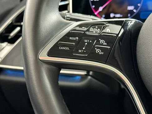 Certified 2025 Mercedes-Benz E 350 White image 27