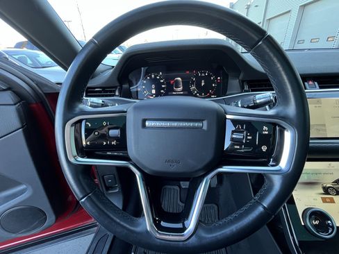 Used 2021 Land Rover Range Rover Evoque S image 18