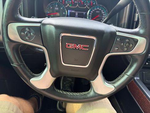 Used 2017 GMC Sierra 1500 SLE w/ SLE Value Package AWD/4WD image 24