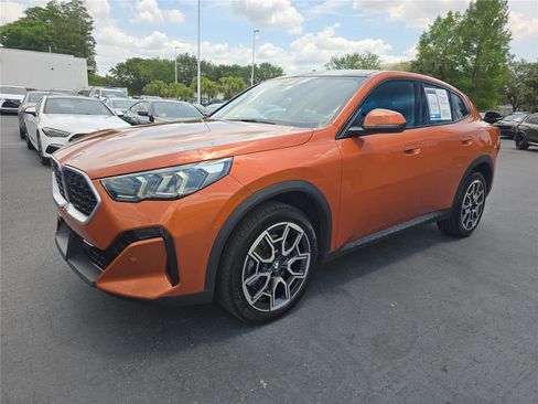 Used 2025 BMW X2 xDrive28i AWD/4WD image 7