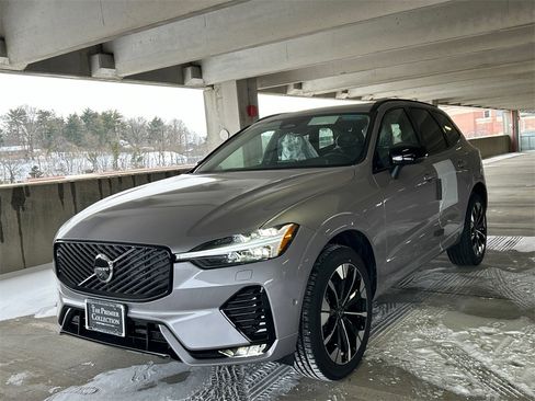 New 2026 Volvo XC60 B5 Plus w/ Protection Package Premier image 5