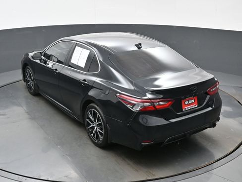 Used 2024 Toyota Camry SE FWD image 36