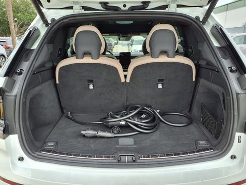 Certified 2025 Volvo EX90 Ultra AWD/4WD image 18