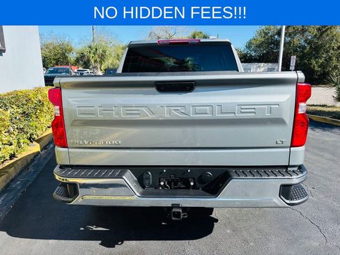 Used 2025 Chevrolet Silverado 1500 LT AWD/4WD image 11