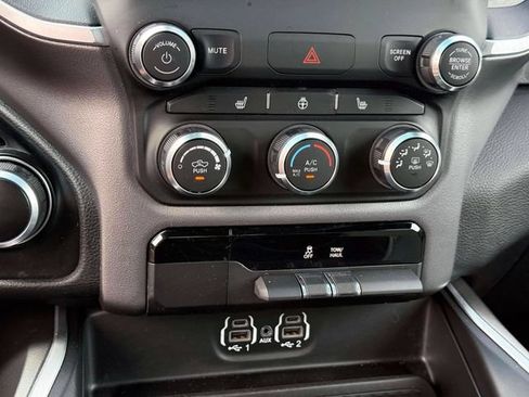 Used 2023 RAM 1500 Big Horn AWD/4WD image 30