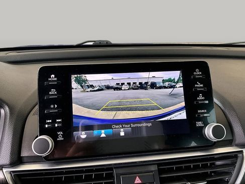 Used 2021 Honda Accord Sport image 28