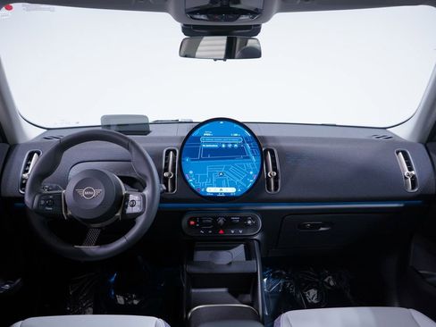 Used 2025 MINI Cooper Countryman S image 10
