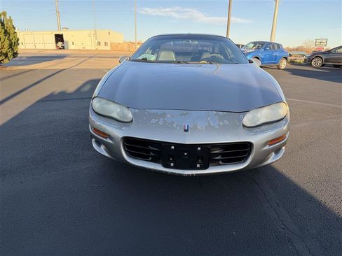 Used 2002 Chevrolet Camaro LT w/ Preferred Equipment Group 1 image 4