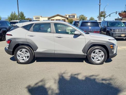 New 2026 Hyundai Kona SE FWD image 30