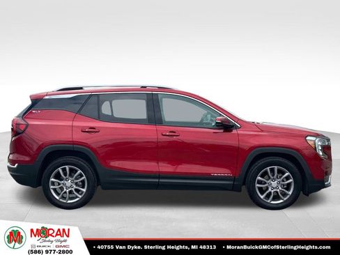 Certified 2023 GMC Terrain SLT FWD image 6