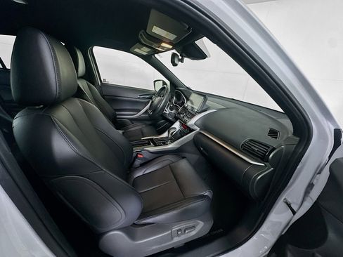 Used 2024 Mitsubishi Eclipse Cross SEL image 29