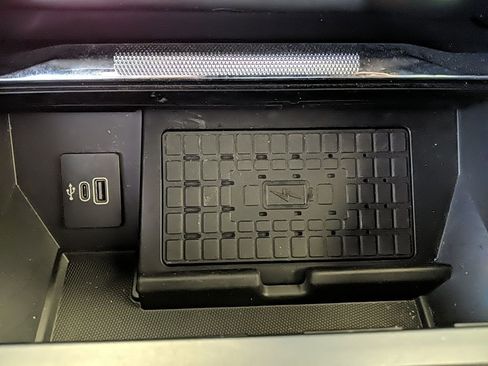 Used 2025 Ford F150 Lariat w/ Equipment Group 502A High image 25