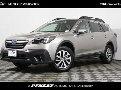 Used 2020 Subaru Outback Premium AWD/4WD image 1