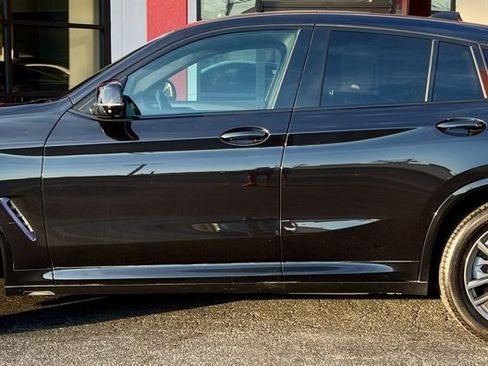 Used 2019 BMW X4 xDrive30i w/ Executive Package image 5