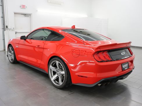 Used 2020 Ford Mustang GT Premium RWD image 5