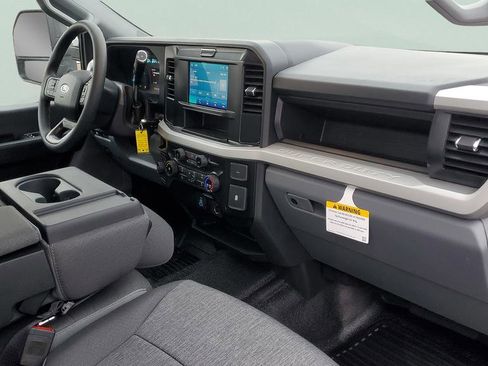 New 2026 Ford F550 4x4 SuperCab Super Duty w/ Snow Plow Prep Package image 15