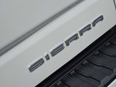 Certified 2023 GMC Sierra 1500 Denali w/ Technology Package AWD/4WD image 11